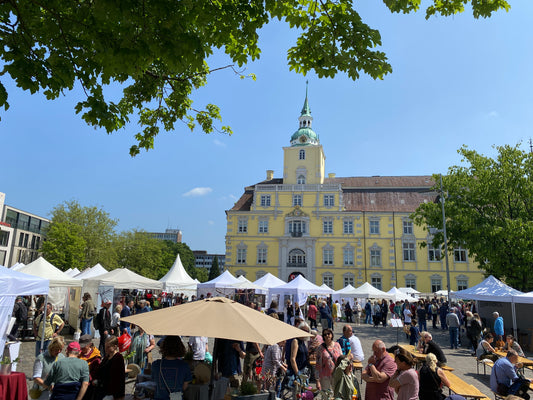 Nikolaimarkt auf dem Schlossplatz Oldenburg